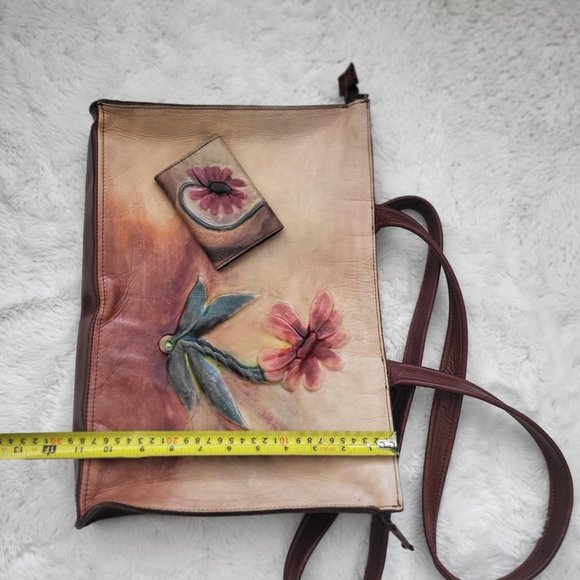 Handmade Leather Art Purse & Wallet - Picture 14 of 16